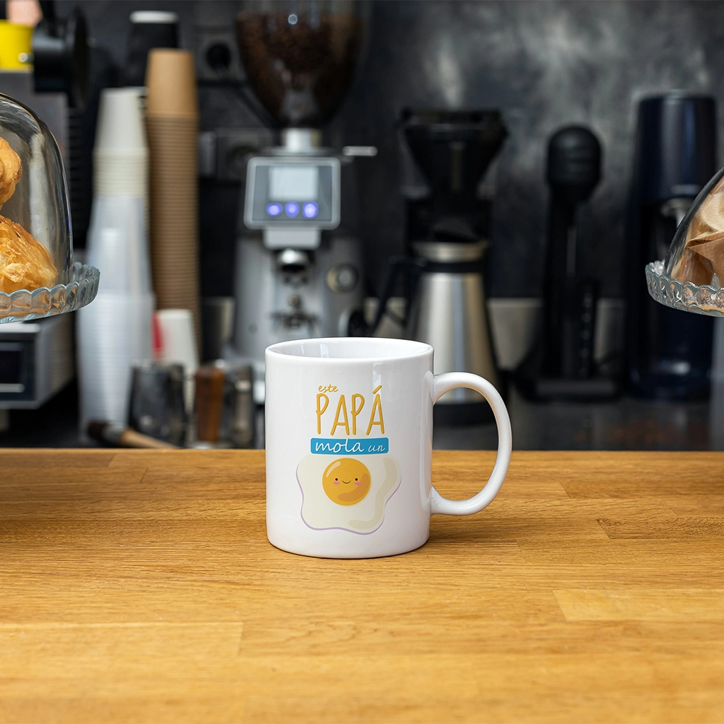 Vista de taza "Este papa mola un huevo"